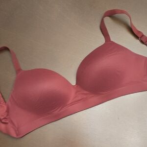 SOMA Women's 40D Dusty Rose Burgundy Red Seamless Wireless Bra tshirt